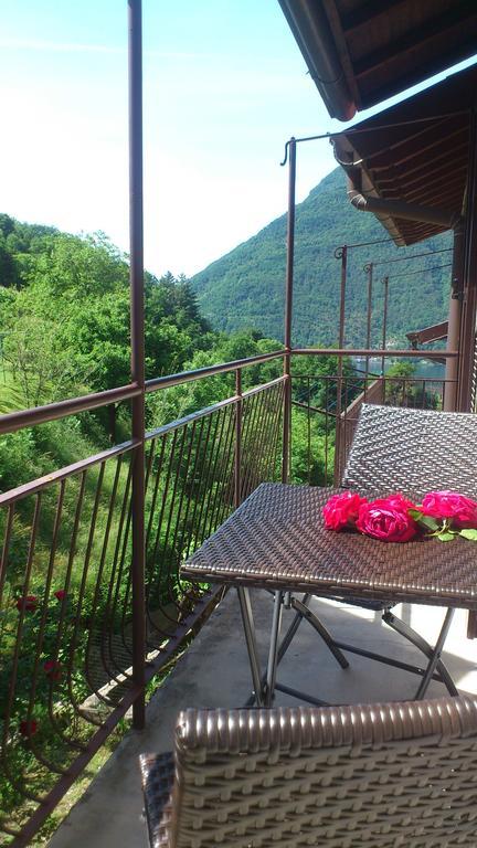 Hotel La Turr De Mezz Nesso Habitación foto